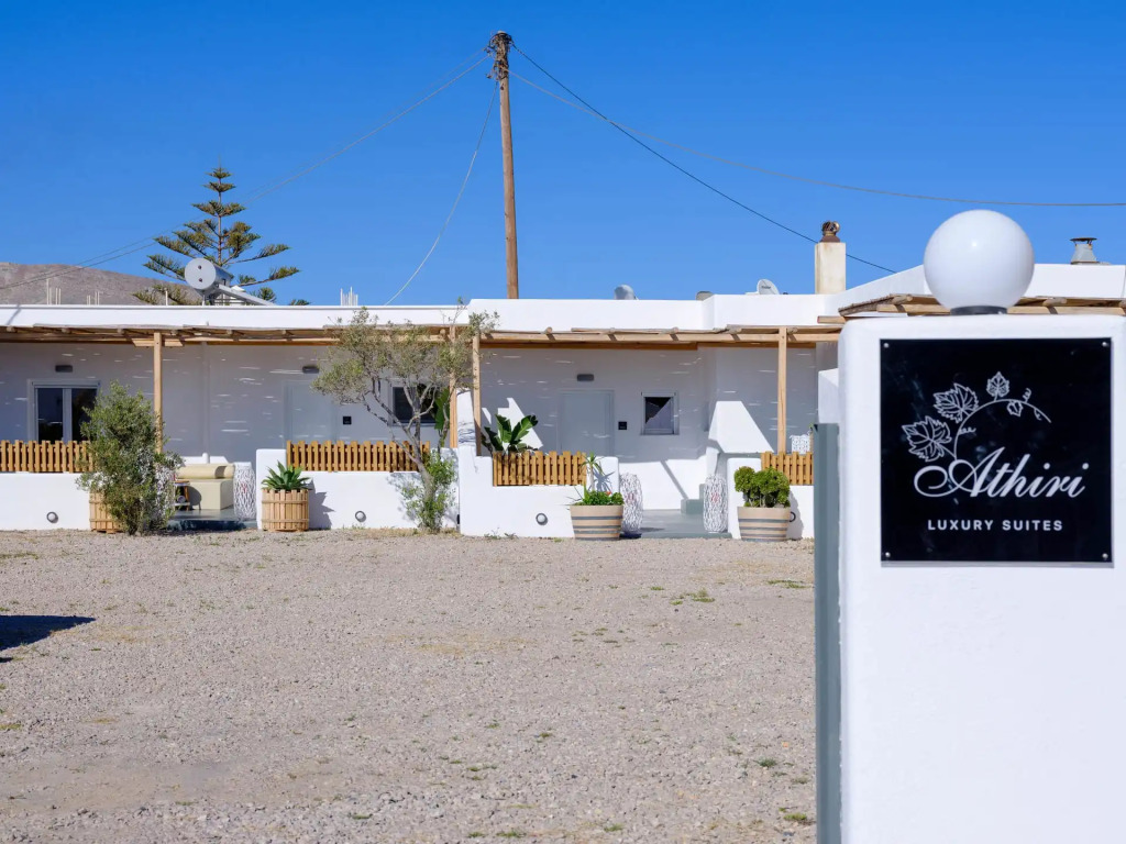 Athiri Luxury Suites