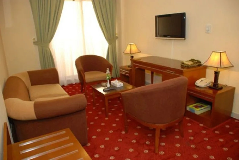 London Crown 2 Hotel Apartments