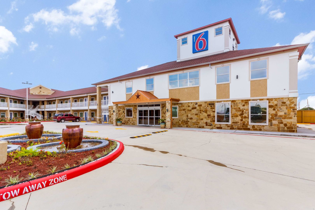Motel 6-Houston, TX - North