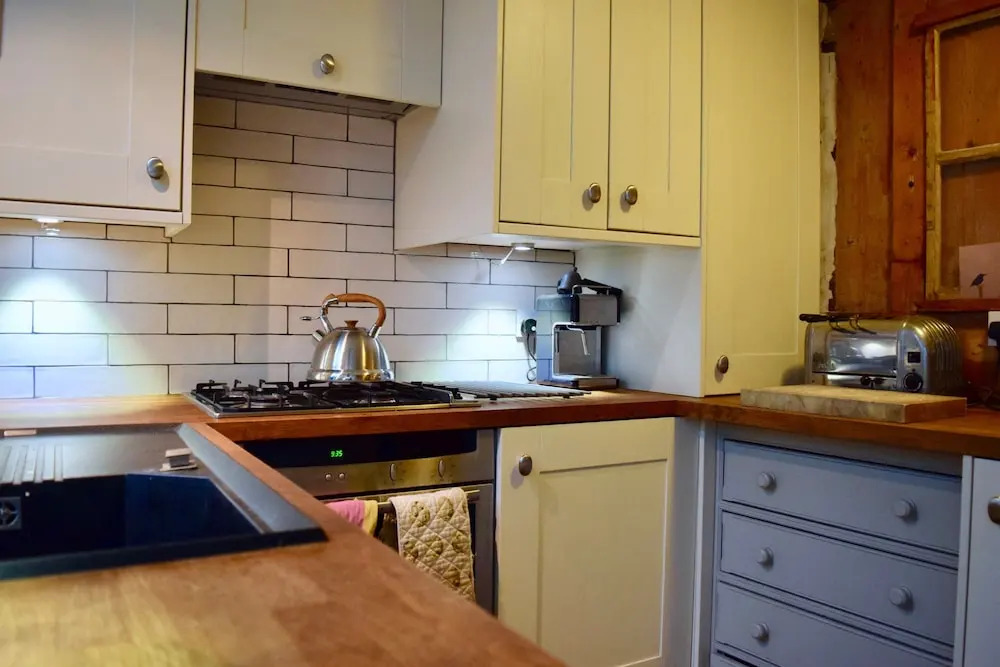 1 Bedroom Historic Cottage in Kentish Town