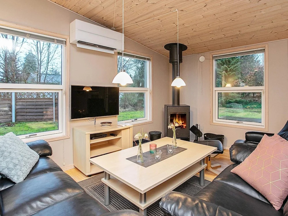 Modern Holiday Home With Whirlpool in Væggerløse