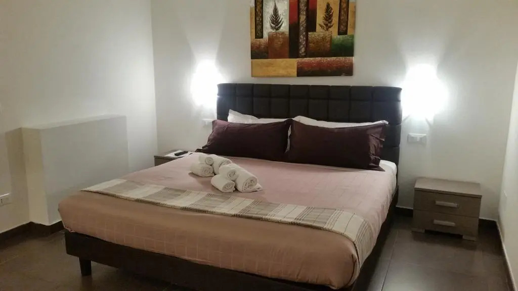 Up Room & Suite