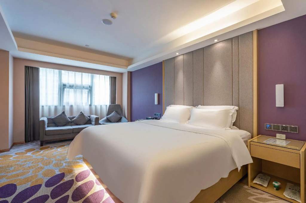 Lavande Hotel (Chongqing Nanping Pedestrian Street Wanda Plaza)