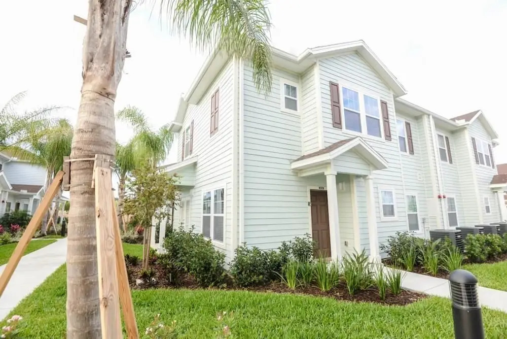 October Special W Lucaya 4 Bed 3 Bath ID: 222785
