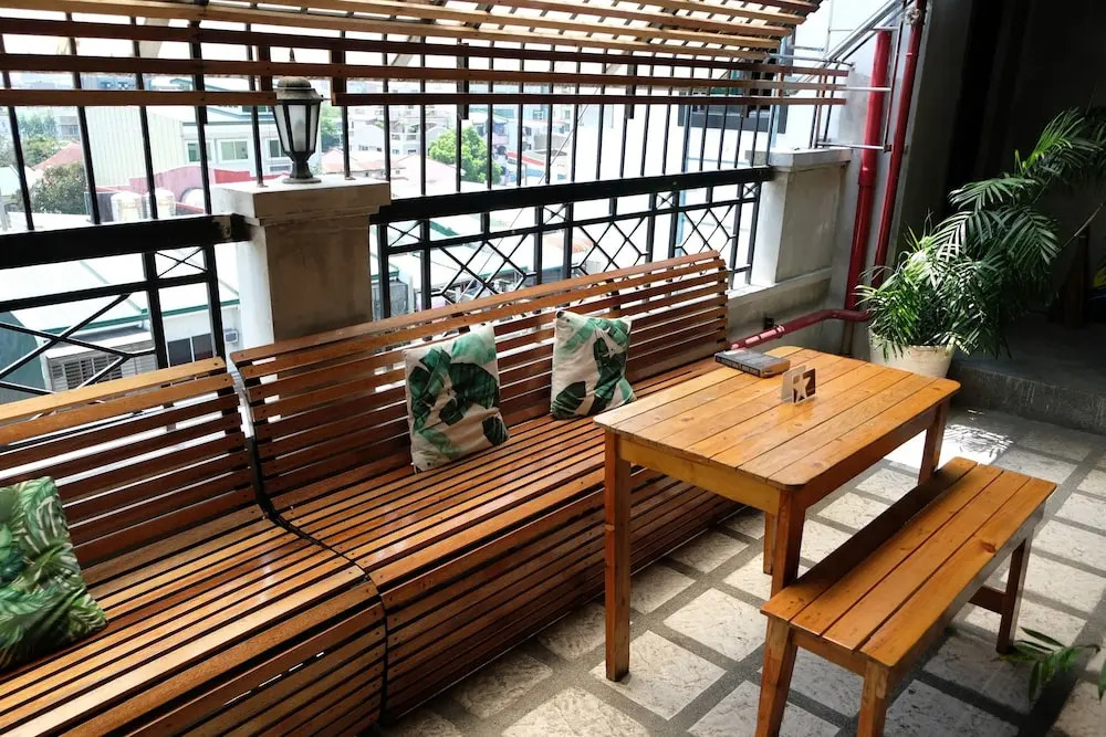 Ola Hostel Manila