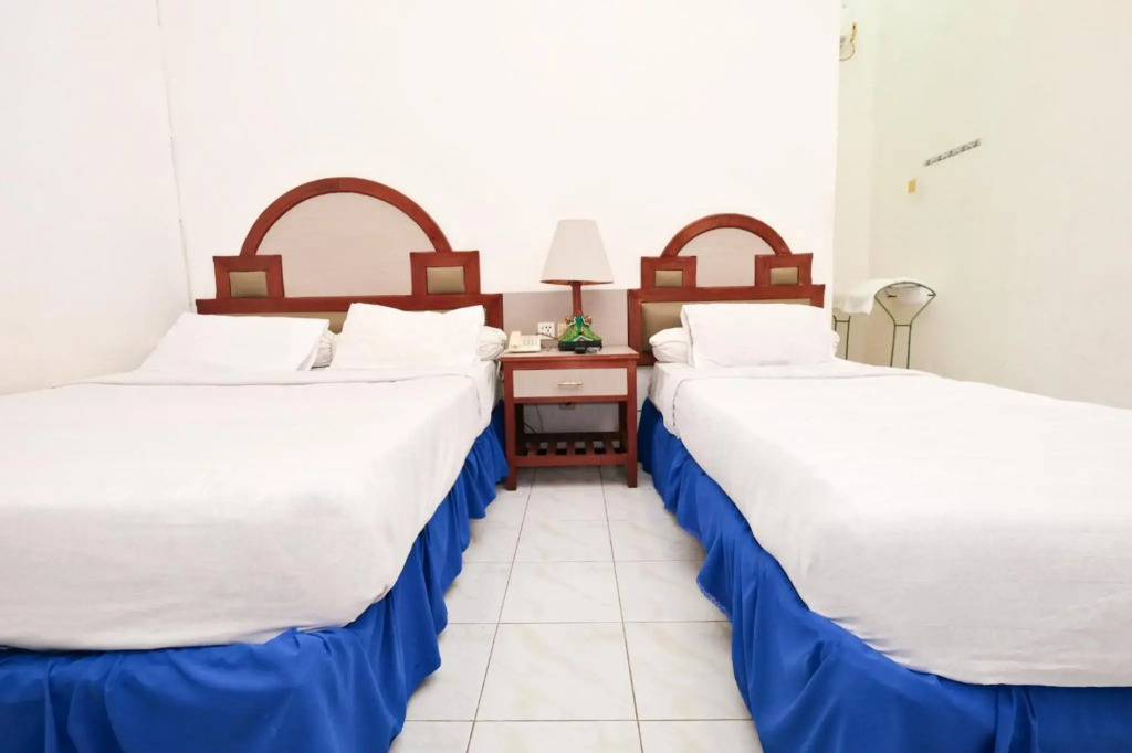 Berlian Abadi Hotel by Sinergi