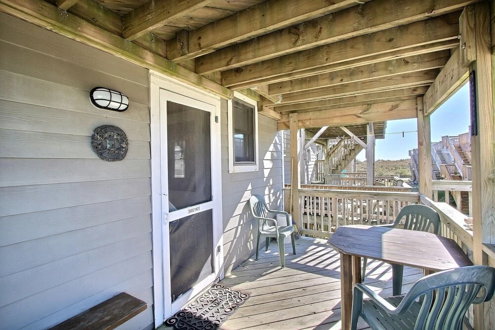 21 Sandcastle Studio Bedroom Condo by RedAwning