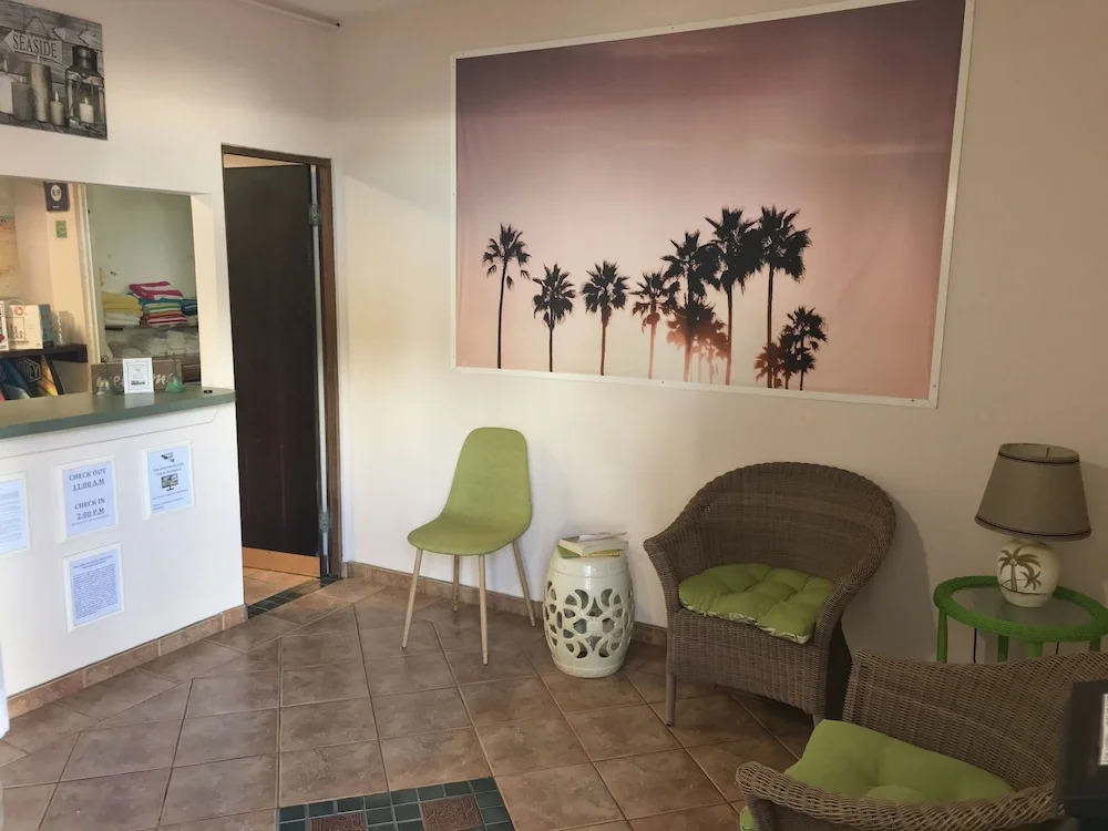 Luquillo Sunrise Beach Inn