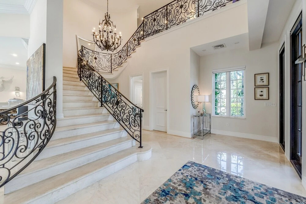 Casa Royale - Luxurious Waterfront Living 7 Bedroom Home by RedAwning