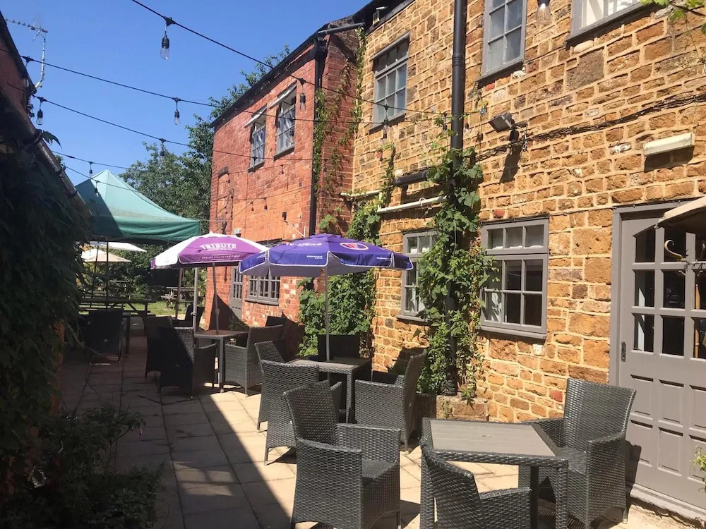 Unicorn Inn