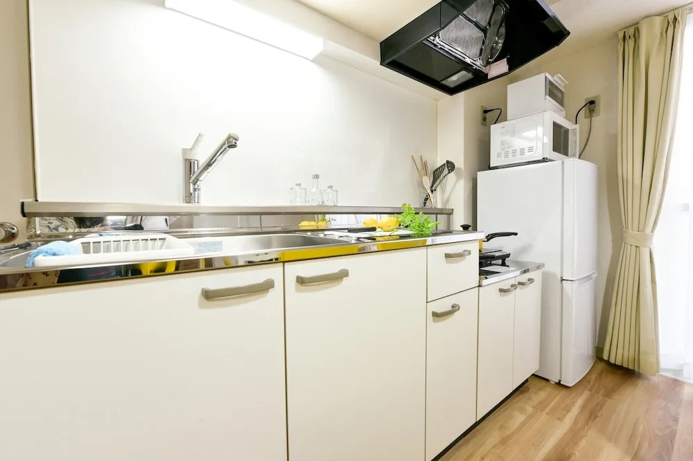 Heights Showa 207