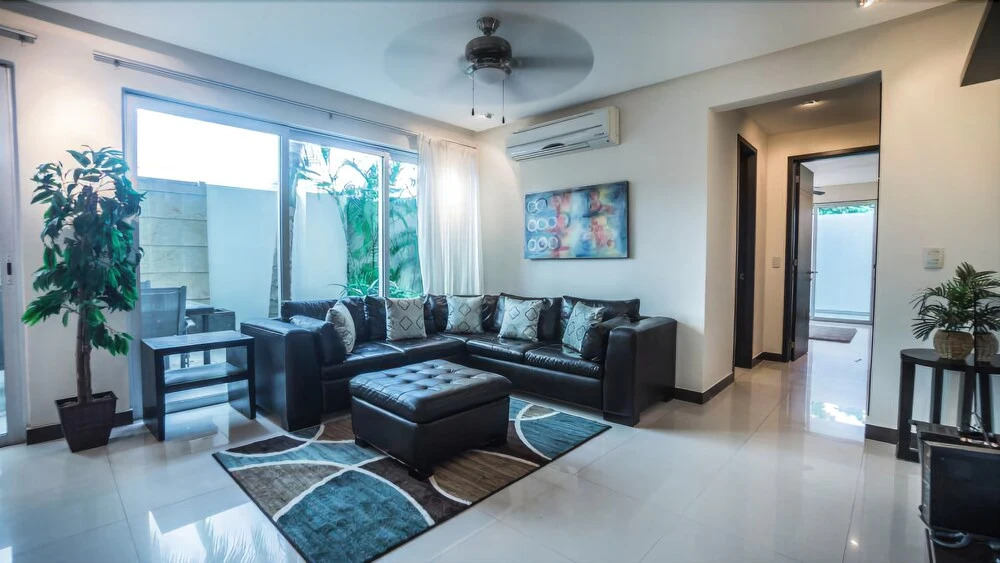 Oasis 12-Boutique 1 Bedroom in the heart of Playa del Carmen