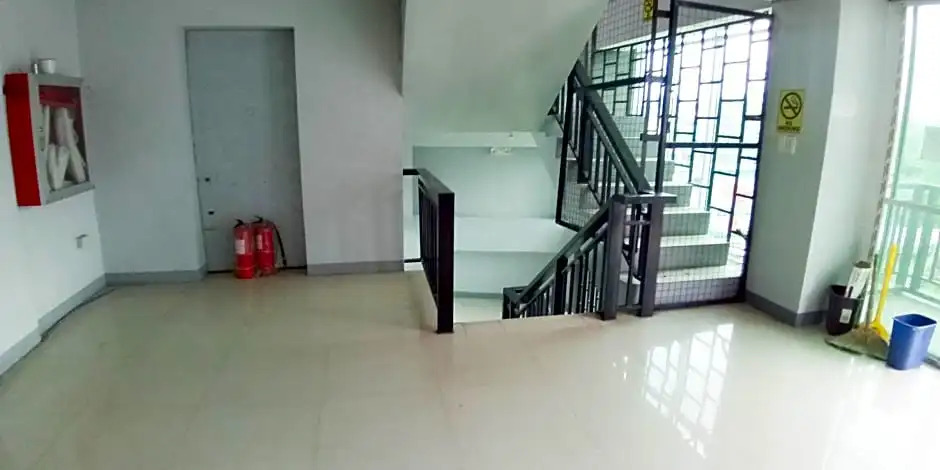Affordable Cozy Transient Room Near NAIA Terminal 3