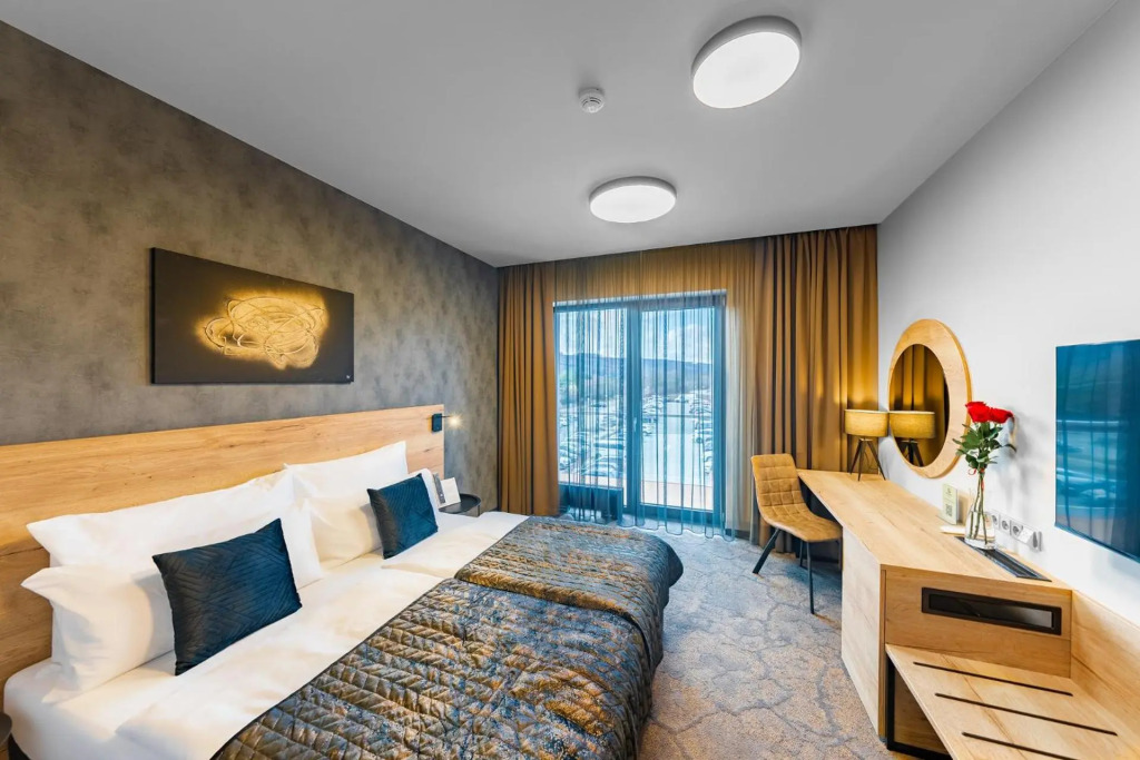 Maximus Resort