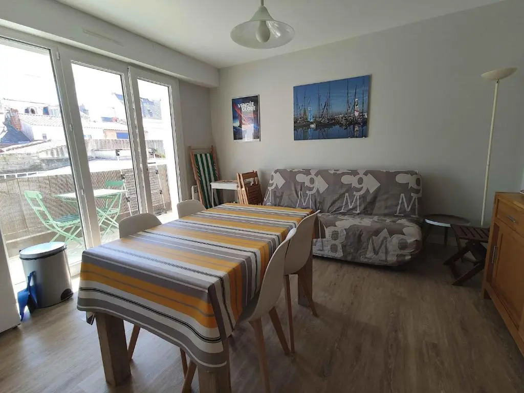 Appartement Les Sables-d'Olonne, 3 pièces, 6 personnes - FR-1-92-581