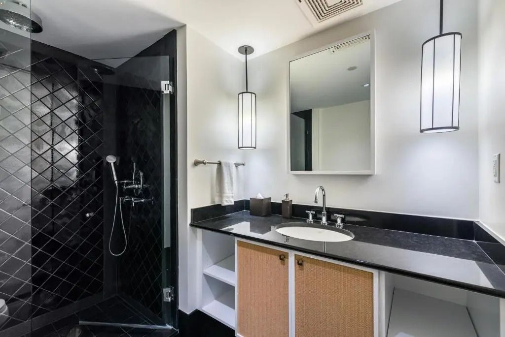 2 Bedroom Oceanview Private Residence at the Setai - 2606