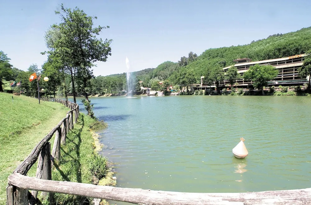 Hotel Lago Verde