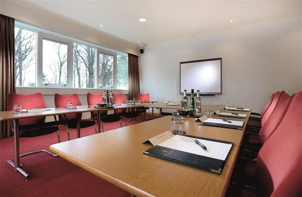 Macdonald Kilhey Court Hotel