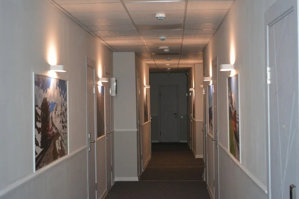 Отель RailWay