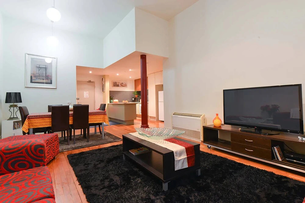 Corporate Stayz at Little Collins