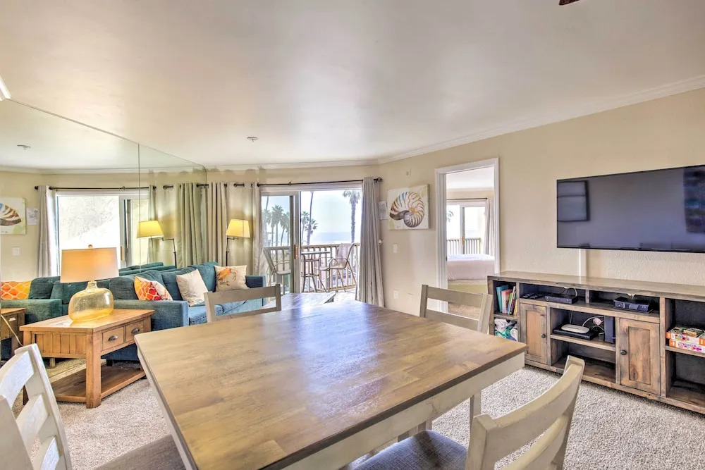 Oceanfront San Diego Condo - Walk to Pacific Beach