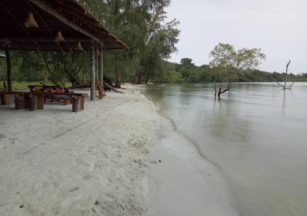 Koh Rong Love Resort - Hostel