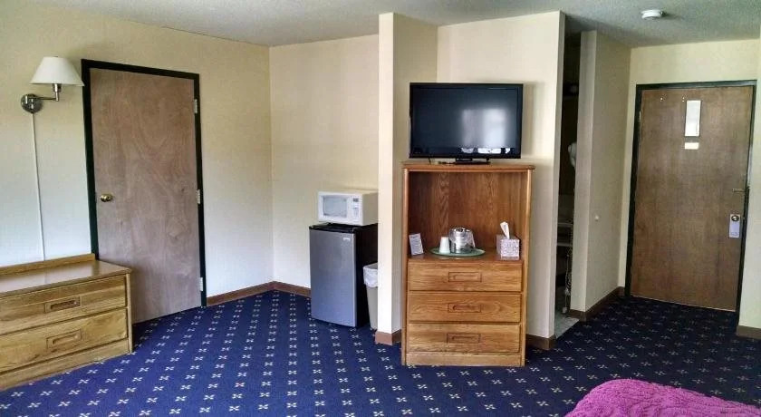 The Niantic Inn