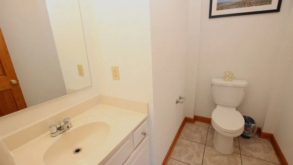 The B & B Inn - 6 Br Home