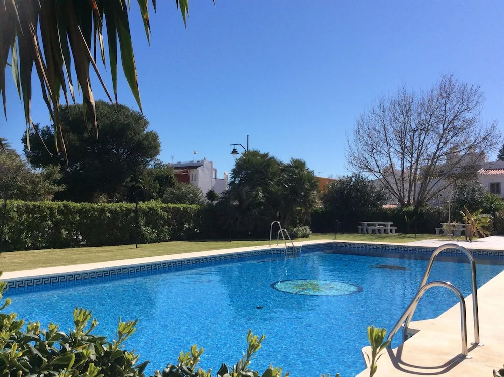 Del Parque Flats - Guadalmar