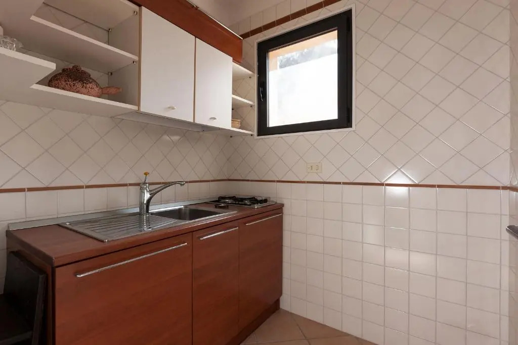 Casa sulla spiaggia di Torre Orso posti auto m222