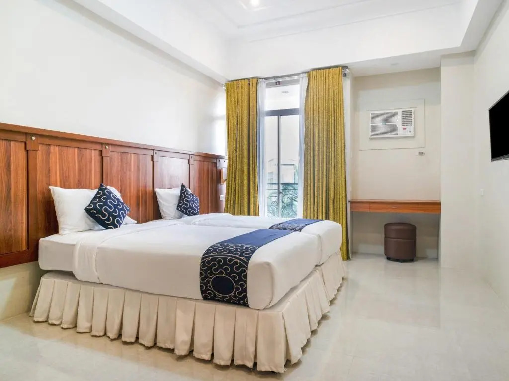 Capital O 460 World Palace Hotel