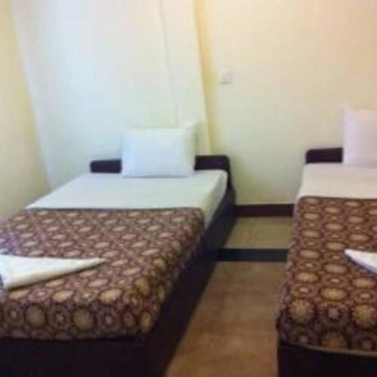 Golden World Guesthouse