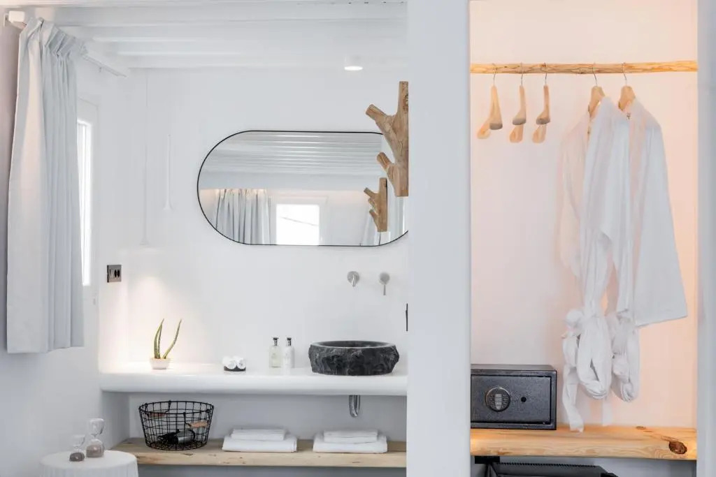 She Mykonos - Luxury Apartments