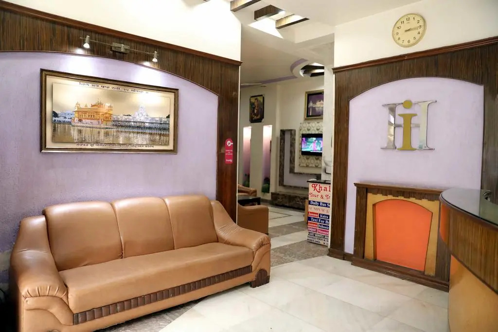 Hotel Heritage Inn