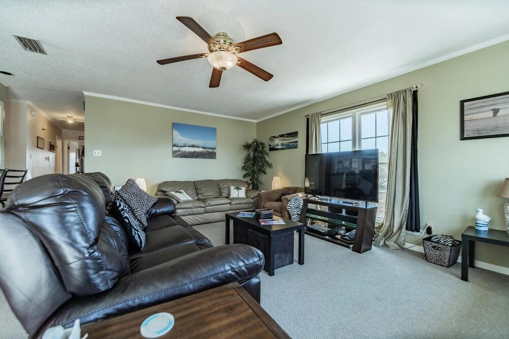 Seafari - 106 Portier Ct