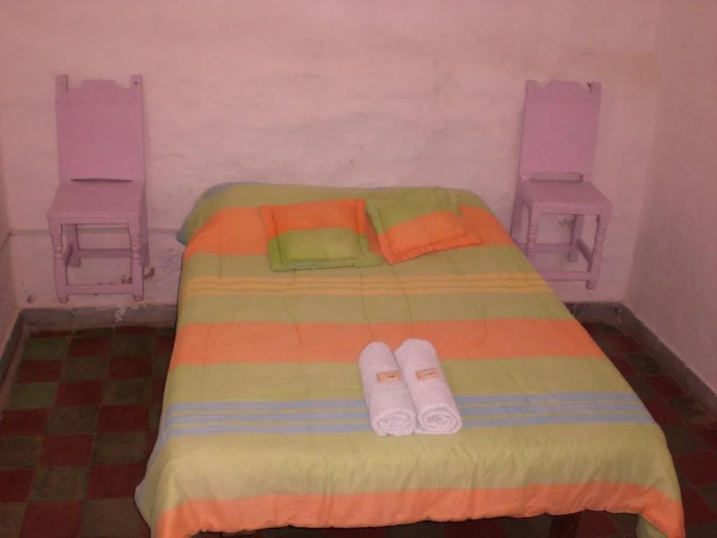 Color de Hormiga Hostel