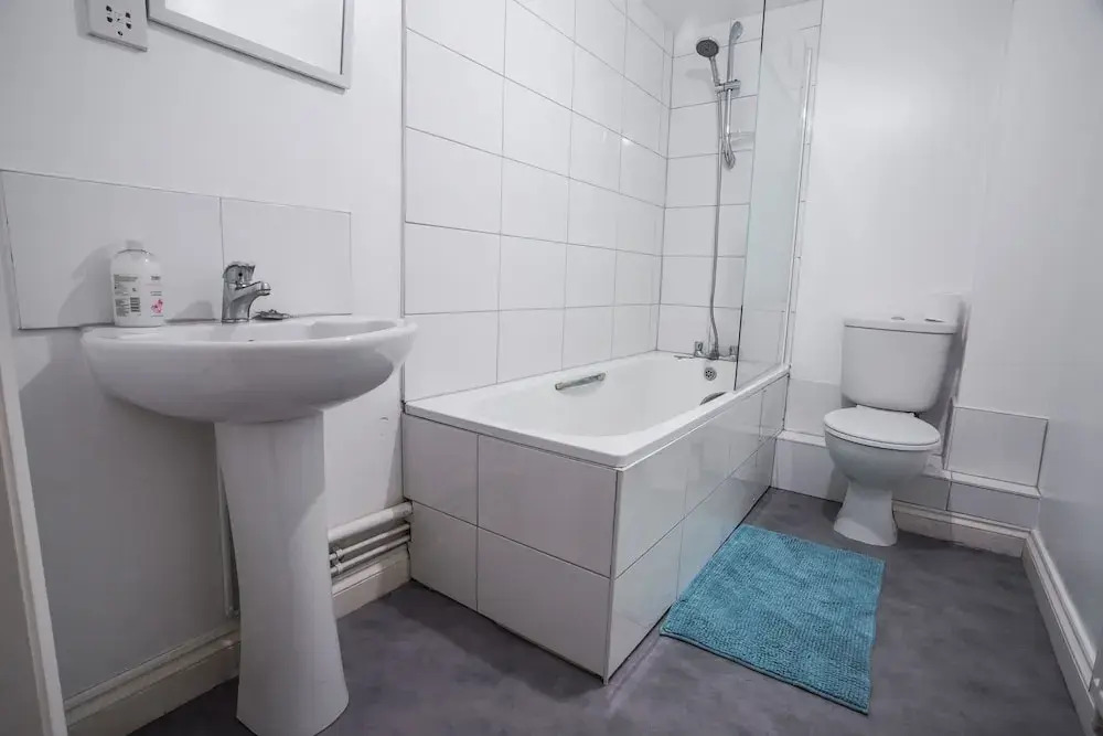 Short Stay Bristol - Warden Apartment