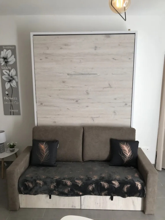 Bel appartement 2 chambres au calme centre Arenes