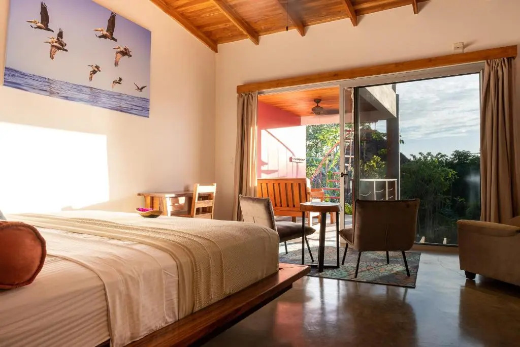 Iluminar Beachfront Suites