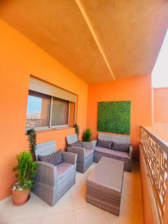 Superbe appartement en résidence avec piscines