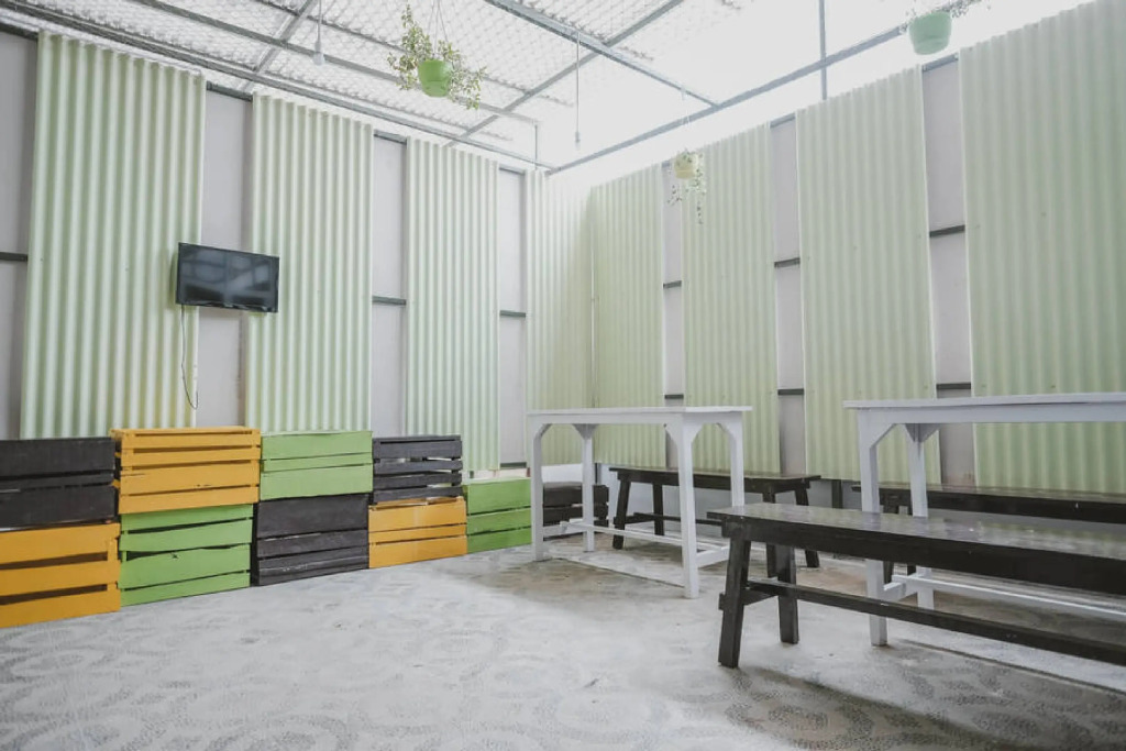 Urbanview Hotel Ta Ke Jelutung Puncak Jambi
