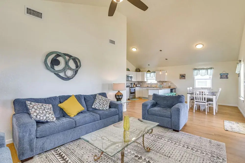 Walk to Beach: Gulf-view Home in Surfside Beach!
