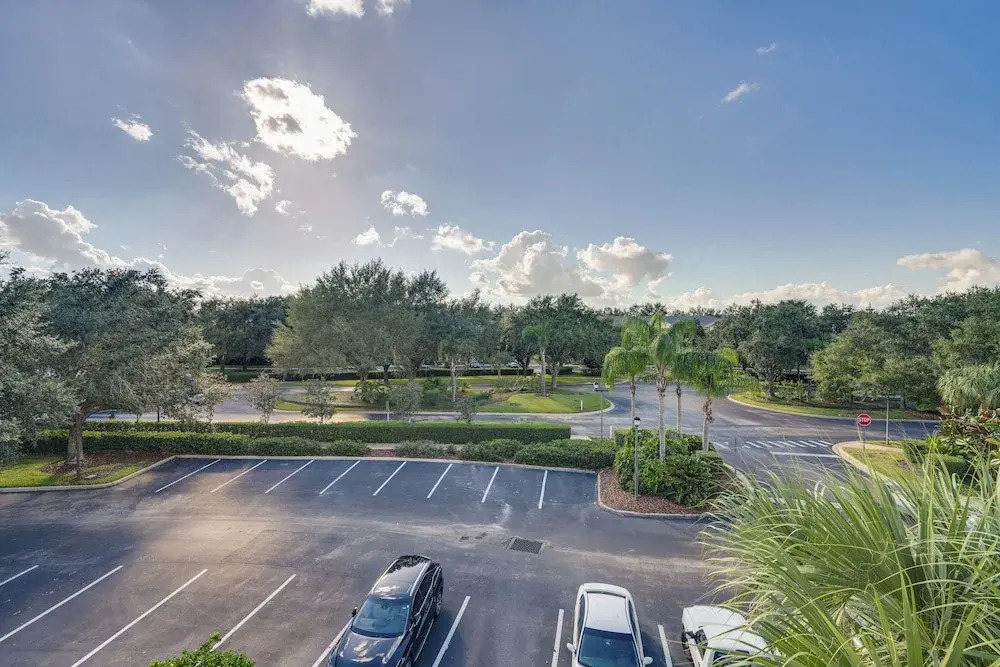 Bahama Bay Condo: 7 Mi to Disney!