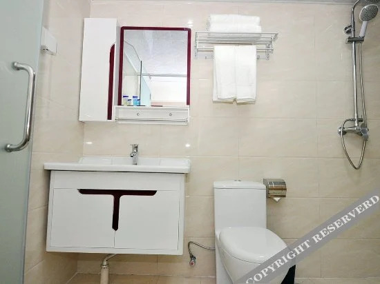 City 118 Hotel Chain (Jinbei Nanyuan Overpass Daming Lake North Gate Branch)