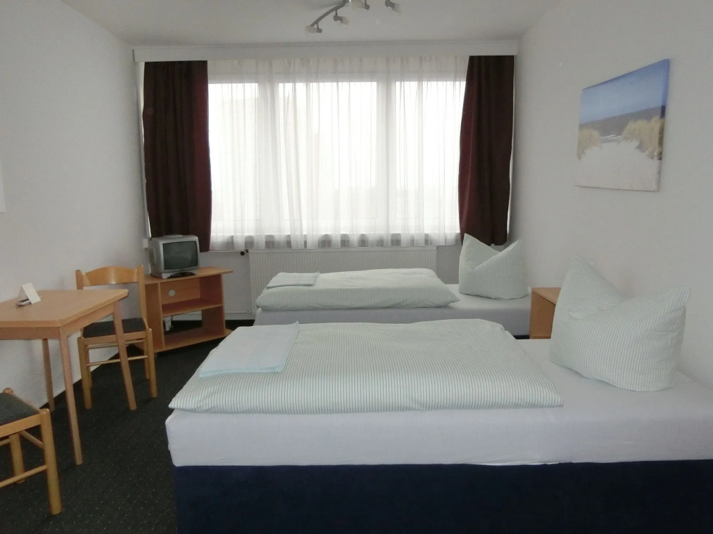 Hotel & Gästehaus Rostock Lütten Klein