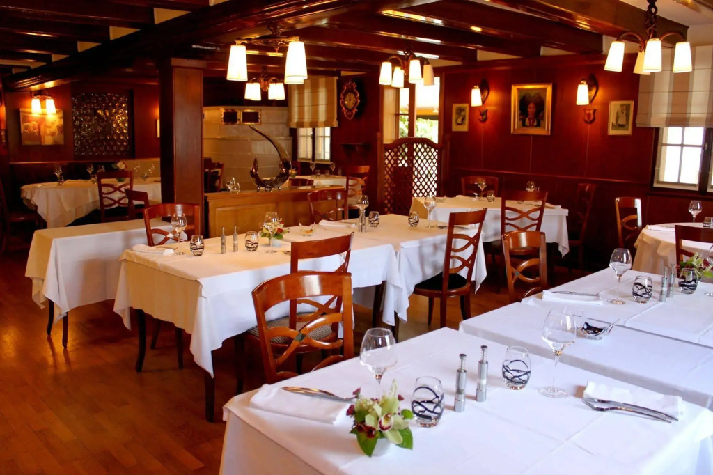 Logis Hôtel Restaurant Au Boeuf