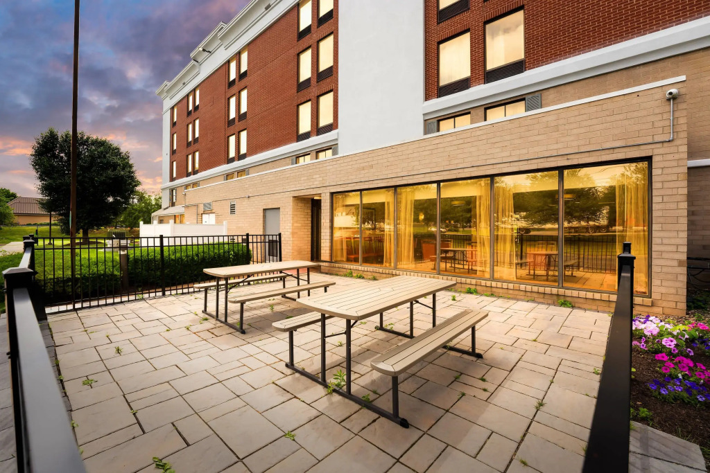 Comfort Inn Lehigh Valley West