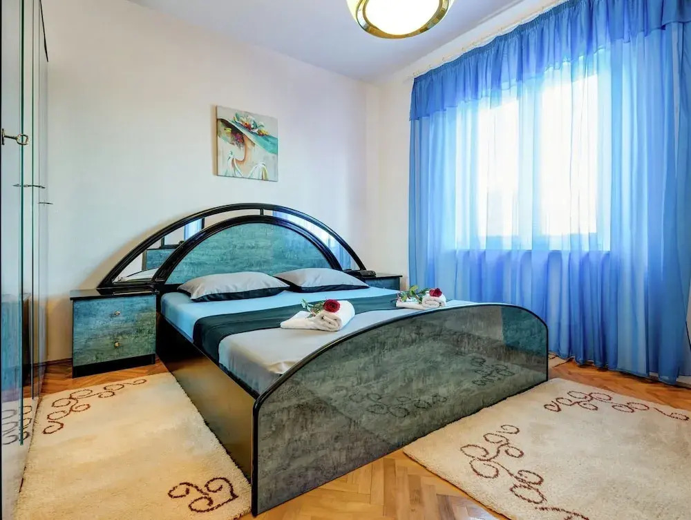 Apartment in Dalmatia near Sea