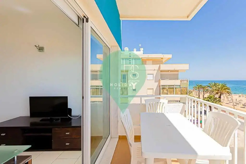 Frente praia SIM Apartamento T3 na praia de Quarteira