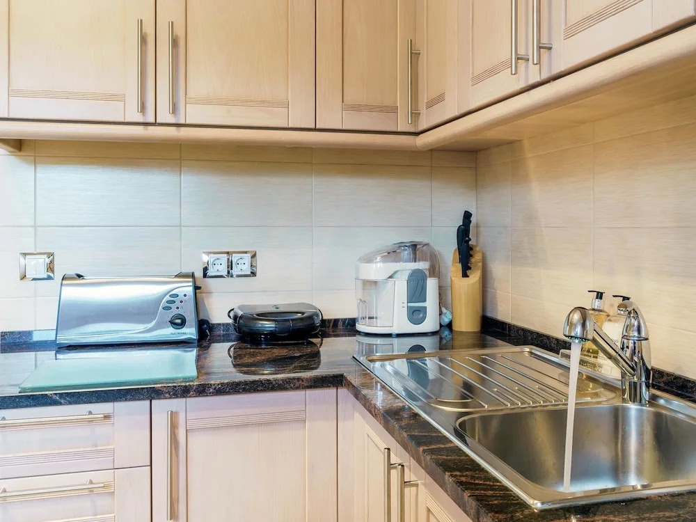 Luxurious T1 Apartment With Shared Pool in Beautiful Surroundings Near Lagos